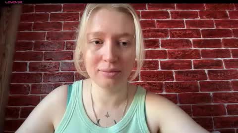 citrusblissss online show from November 5, 2:28 am