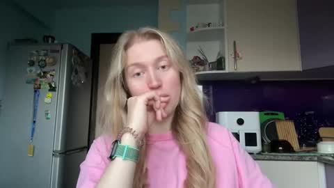 citrusblissss online show from September 15, 12:02 pm