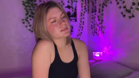 karina online show from October 3, 9:53 pm