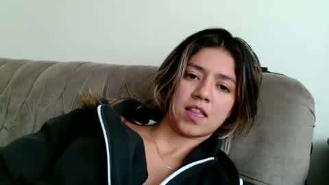 clair_of online show from May 22, 7:56 pm