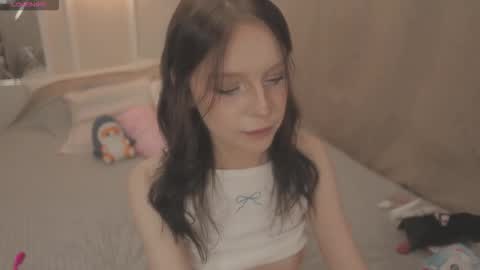 Claire Bennett online show from September 13, 11:35 pm