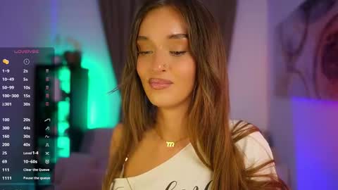 Clara smile online show from October 15, 7:05 pm