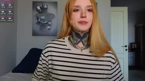 Sophie online show from June 14, 5:19 am