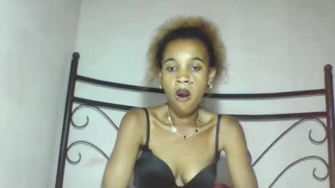 claudianne online show from March 26, 6:09 pm