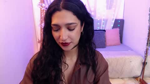 Cleo  online show from September 30, 9:30 pm