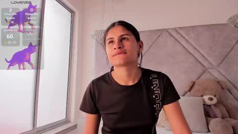 Cleopatra online show from March 8, 7:07 pm