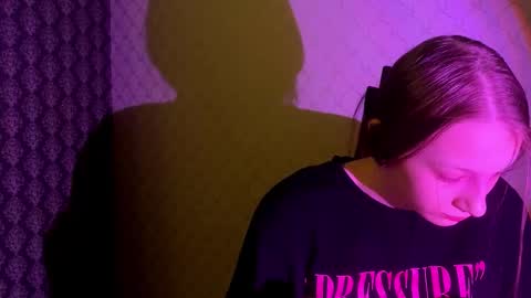 Cleo online show from February 6, 8:12 pm