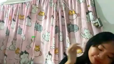 Mikki online show from April 24, 12:30 pm