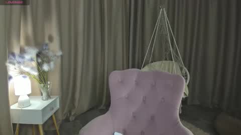 Collen Mon Tue Wed Thu Fri GMT 3 0300am - 0900am  online show from September 28, 3:50 pm