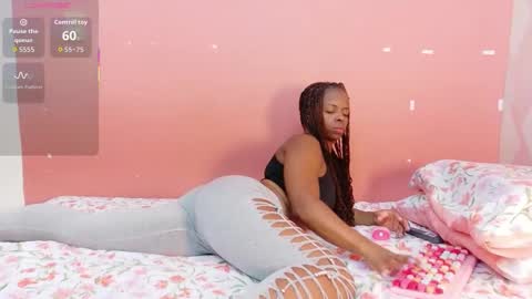 Lauren online show from October 28, 8:35 pm