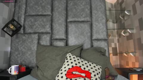 Cori  online show from January 17, 11:49 am