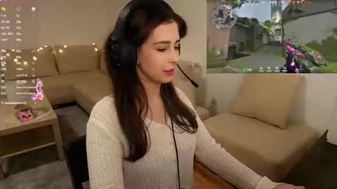 Luna online show from March 8, 5:50 pm