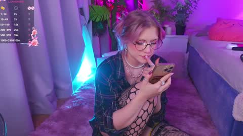 Sonya online show from December 5, 10:34 pm