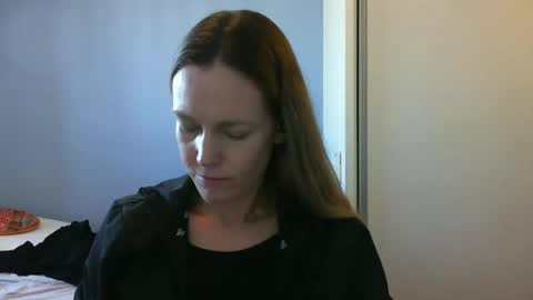 Anny online show from September 30, 11:49 am