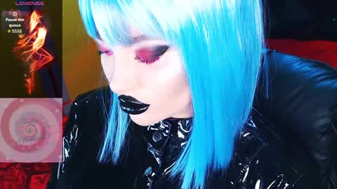 Roxy online show from April 10, 2:56 pm