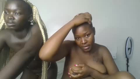 creamy_pie1 online show from March 2, 7:15 am