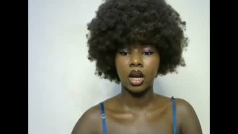 queen online show from February 28, 4:42 pm