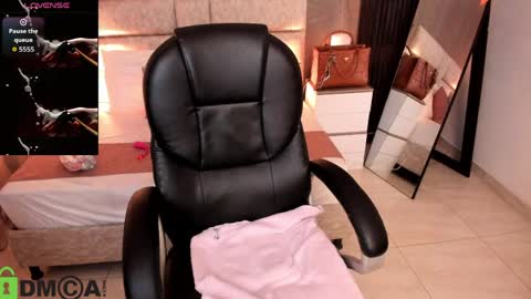 cristal__adams online show from March 31, 12:38 pm