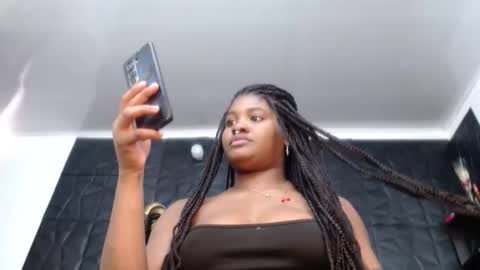 Hanna  online show from March 22, 2:45 pm