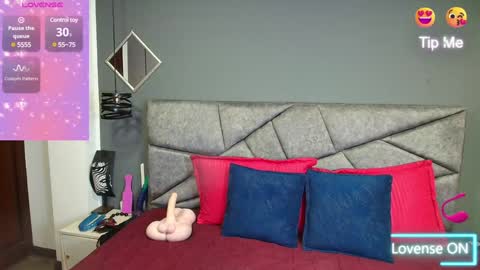 CRISTAL MILF online show from January 30, 7:37 pm