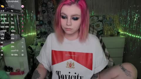 Lilith online show from December 19, 5:08 pm