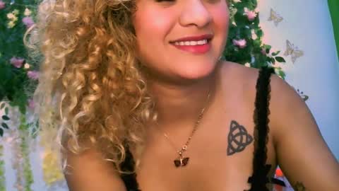 crysrus online show from March 2, 12:09 am