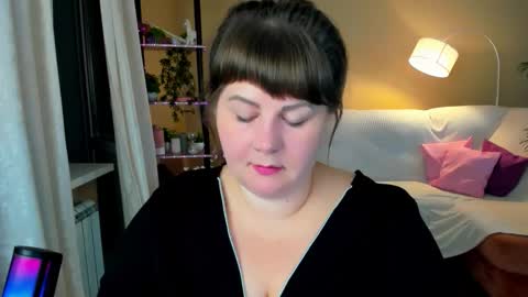 Anna online show from September 30, 8:03 pm