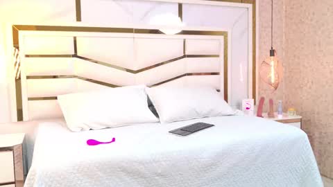 crystal_gilton online show from November 6, 7:31 pm