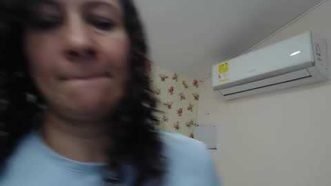 Milf Latina online show from April 11, 12:42 pm