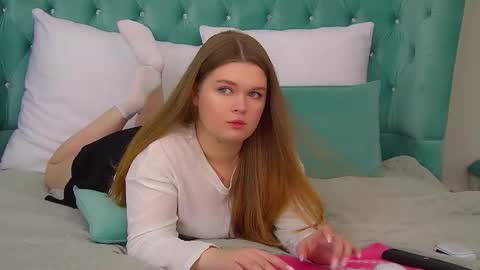 Crystal online show from November 14, 6:35 am