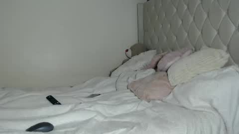 MissCrystal online show from February 23, 4:44 am