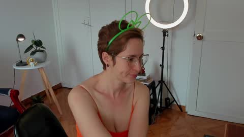 Leonela online show from December 12, 3:16 pm