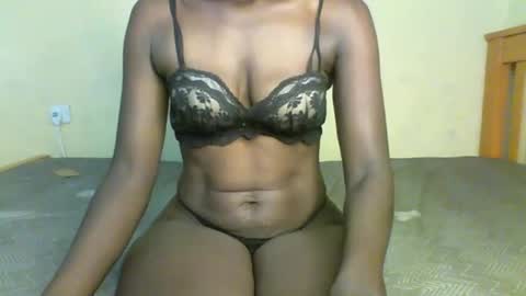 curvious lilah online show from December 22, 9:12 am