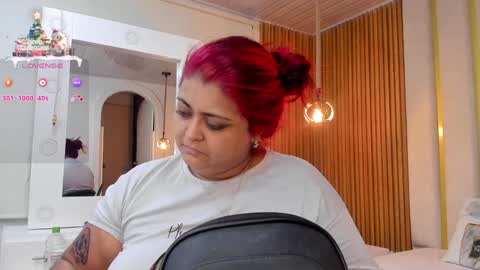  Hanna  online show from December 15, 11:23 am