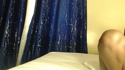 curvyjoan online show from February 16, 10:54 am