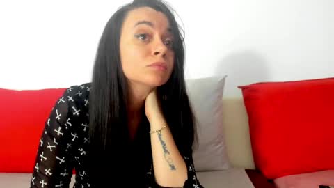 cute_angel95 online show from March 28, 5:23 pm