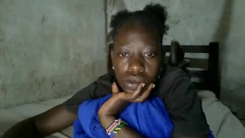 cute_doria online show from December 14, 2:06 am