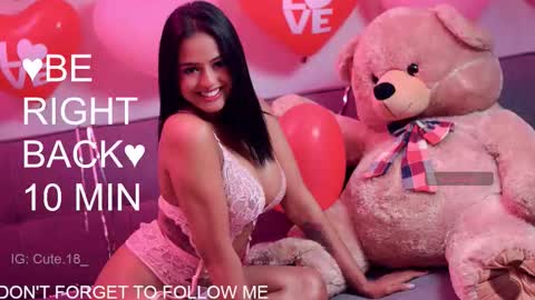    Independent Model online show from November 3, 11:42 pm