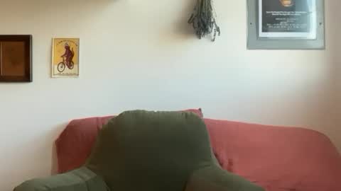 CuteBalloons online show from December 5, 6:09 pm