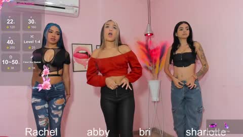 moderator JAZMIN my team is Abby RachelMia online show from January 24, 1:35 am