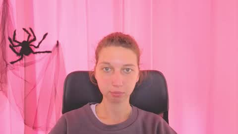 Elli online show from October 28, 11:16 am