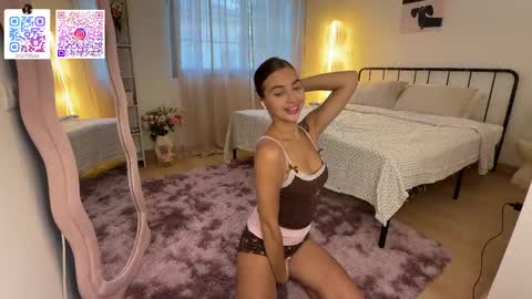 Elsa online show from April 12, 3:20 am