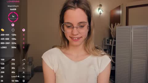 Melisa online show from April 21, 8:49 pm