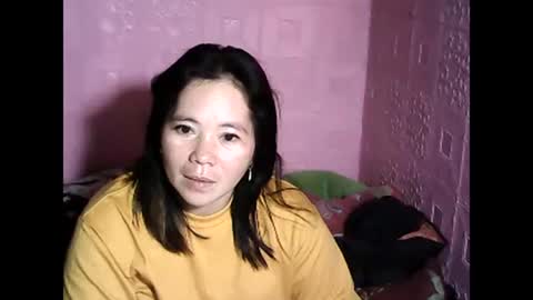 cutehornymom online show from December 25, 3:08 am