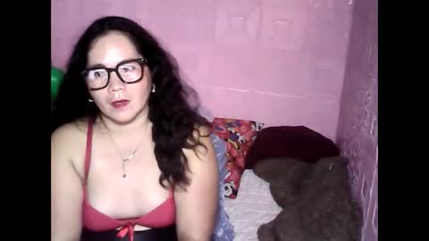cutehornymom online show from September 26, 6:27 pm