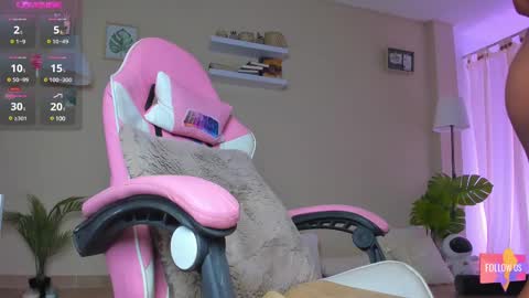 Im Jazmin online show from March 7, 8:55 pm