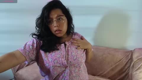 tell me jess   online show from February 25, 9:09 am