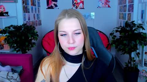 Rina online show from December 26, 3:20 pm