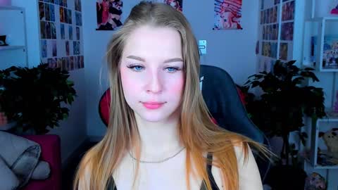 Rina online show from December 22, 8:38 am