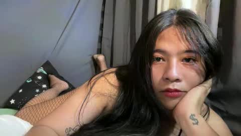 cute online show from March 16, 6:17 am